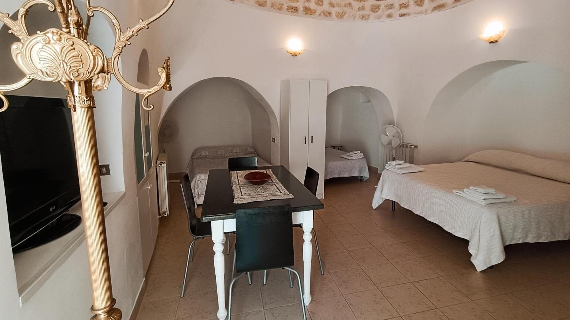 Trullo Alberobello Vacanze Desa 1 Eksteriør billede